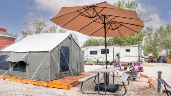 Funstays Glamping Setup Tent In Rv Park #4 Ok-T4 摩押 外观 照片